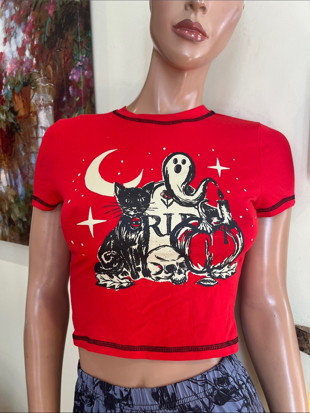 Red Goth Halloween Crop top t shirt S Tee with Cat & Ghost nwt